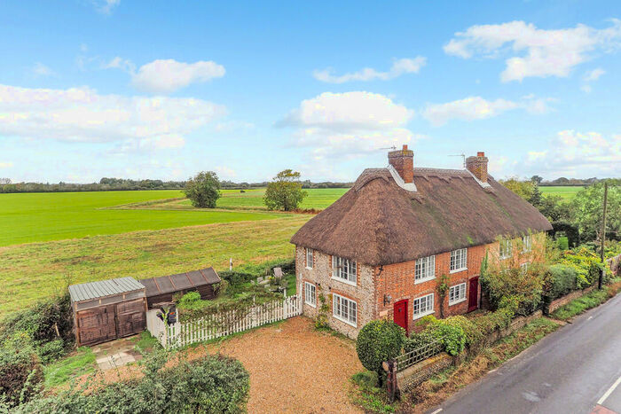 3 Bedroom Semi-Detached House For Sale In Donnington, Chichester, PO20