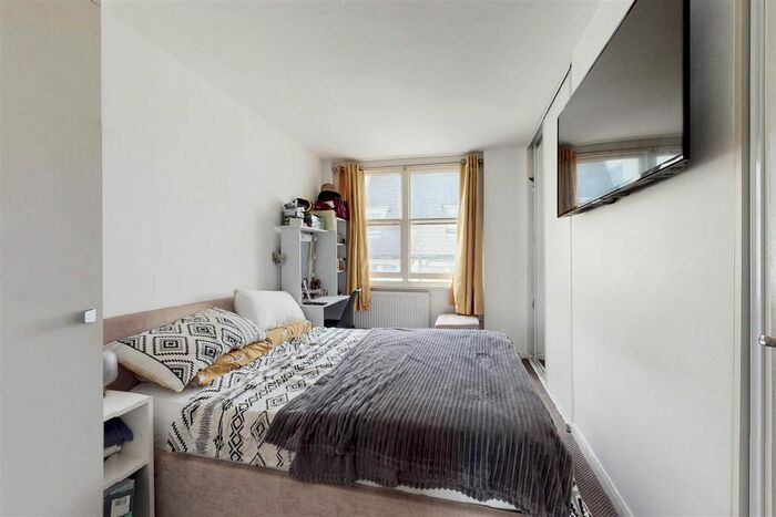 1 Bedroom Flat For Sale In Newport House, Great Newport Street, WC2H