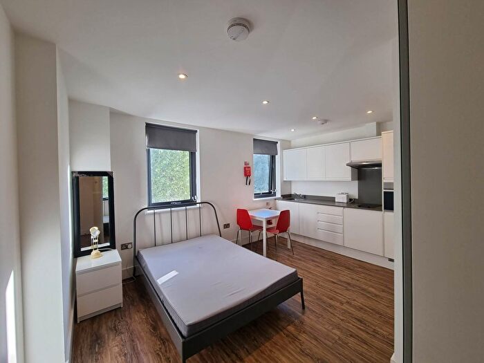 Studio To Rent In Hampden Road, Turnpike Lane, N8