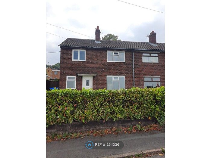 4 Bedroom Semi-Detached House To Rent In Haslemere Avenue, Stoke-On-Trent, ST2