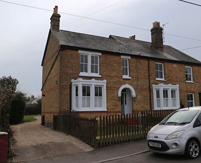 4 Bedroom Semi-Detached House To Rent In Woodrolfe Road, Maldon, Essex, CM9