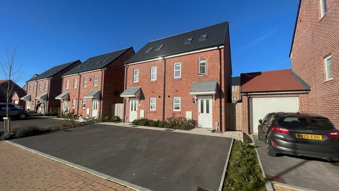 3 Bedroom Semi-Detached House To Rent In Jockey Way, Andover, Hampshire, SP11