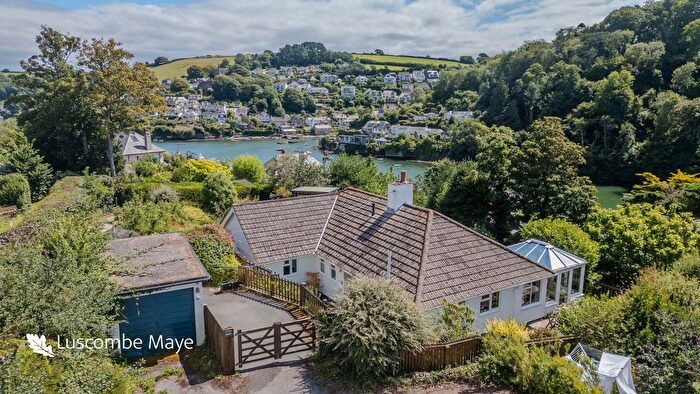 4 Bedroom Bungalow For Sale In Yealm Road, Newton Ferrers, Devon, PL8