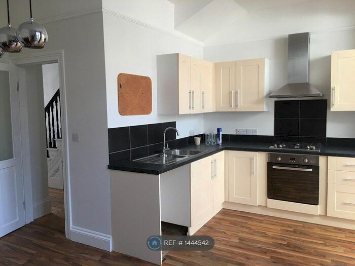 3 Bedroom Terraced House To Rent In Ganna Park Road, Plymouth, PL3