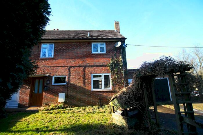 3 Bedroom Semi-Detached House To Rent In Wartling Drive, Bexhill-On-Sea TN39