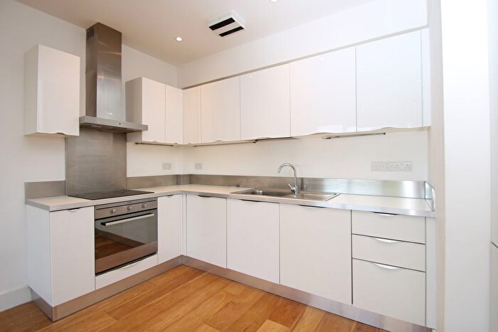 1 Bedroom Flat To Rent In Croydon Road, Beckenham, BR3