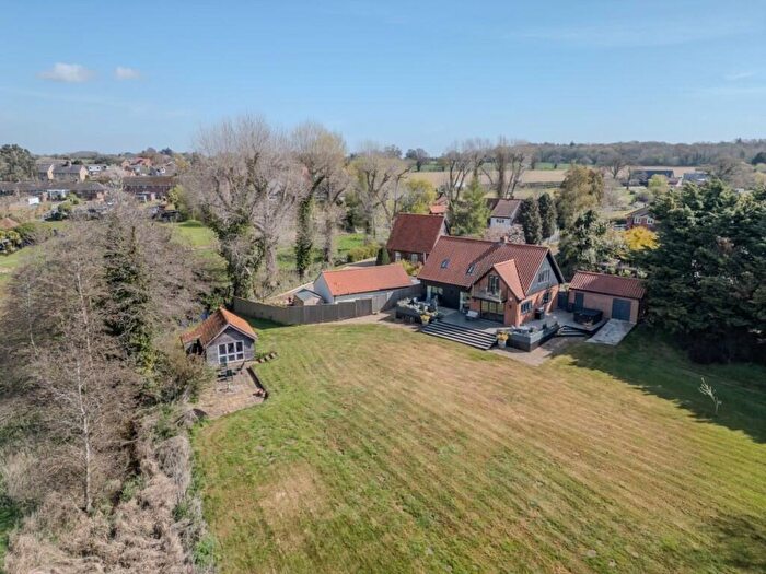 3 Bedroom Detached House For Sale In Hill Road, Wangford, NR34
