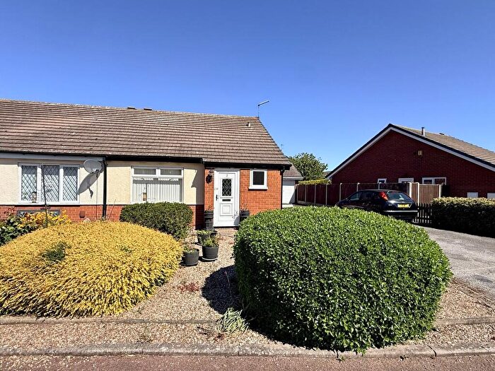 2 Bedroom Semi-Detached Bungalow To Rent In Orchid Close, Balderton, Newark, NG24
