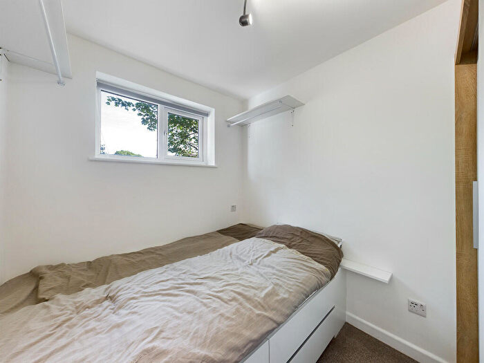 1 Bedroom Flat To Rent In Blackbridge Court, Blackbridge Lane, RH12