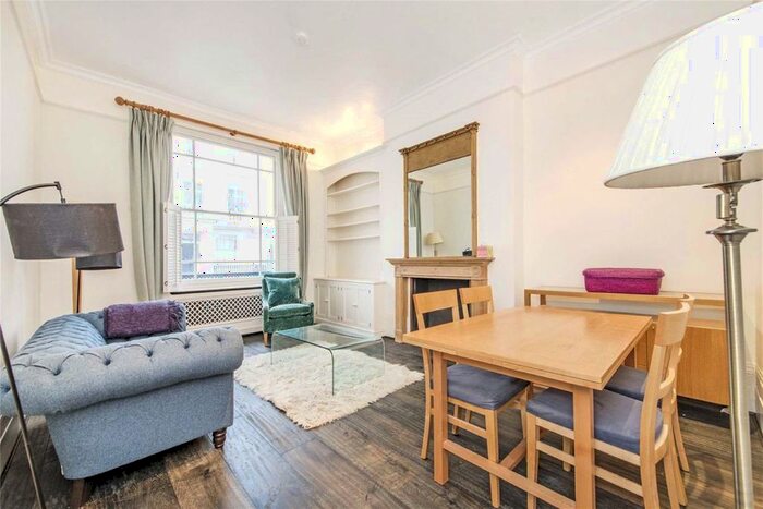 2 Bedroom Flat To Rent In Gloucester Street, London, SW1V