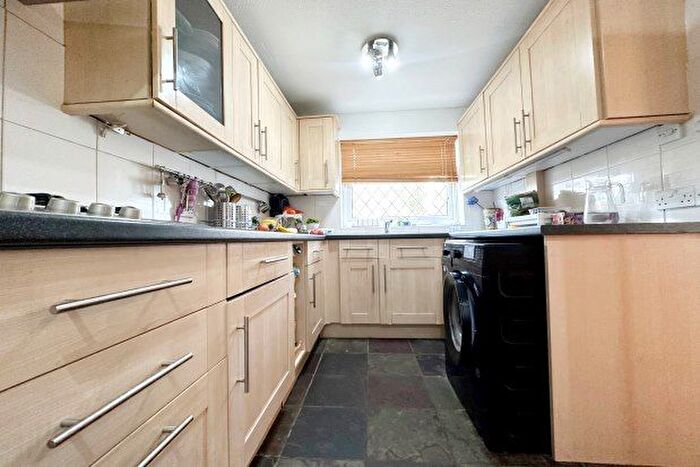 3 Bedroom Property To Rent In Ryarsh Crescent, Orpington, BR6