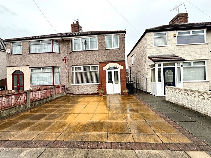 3 Bedroom Semi-detached House For Sale In Easton Road, Liverpool, L36
