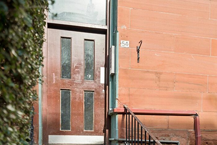 2 Bedroom Flat To Rent In White Street, Partick, Glasgow, G11