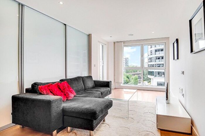 1 Bedroom Flat To Rent In Townmead Road, London, SW6