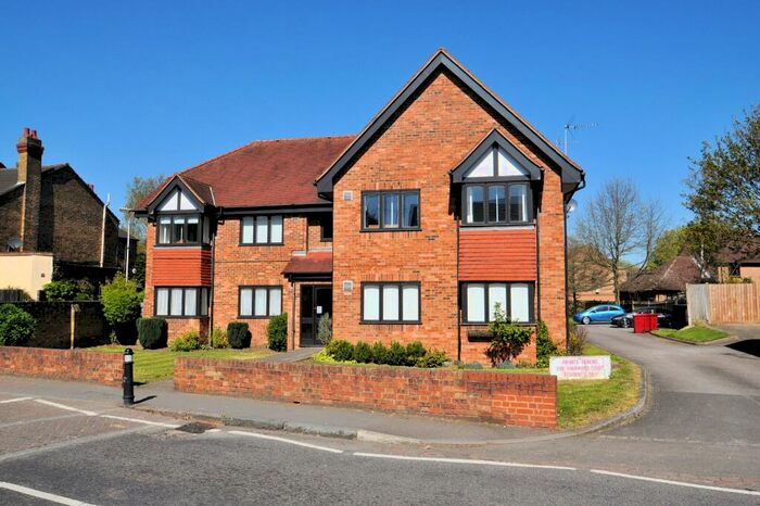 1 Bedroom Apartment To Rent In High Street, Colnbrook, SL3
