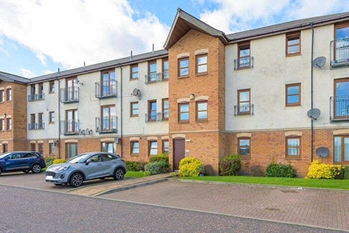 2 Bedroom Flat For Sale In Lord Gambier Wharf, Kirkcaldy, KY1