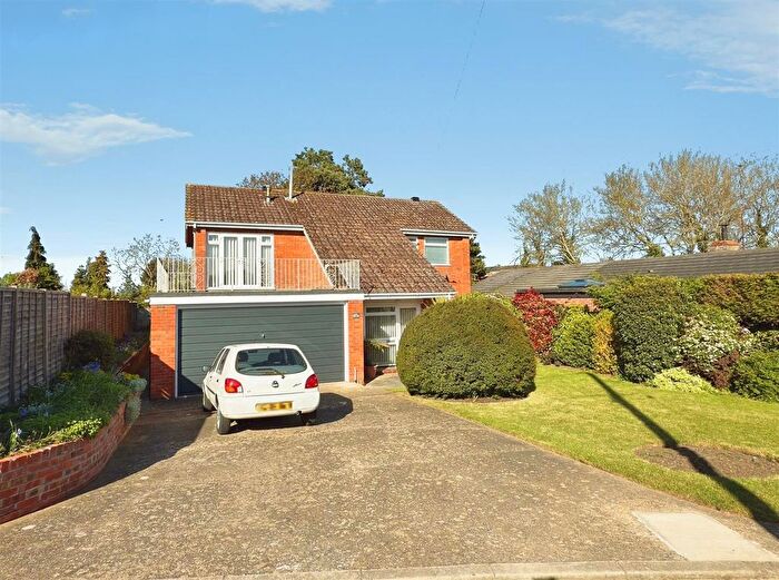 4 Bedroom Detached House For Sale In Darby Road, Beccles, Suffolk, NR34