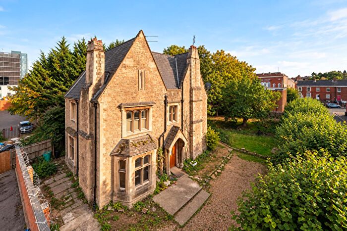 7 Bedroom Detached House For Sale In Carlisle House, Oxford Road, Reading, RG1