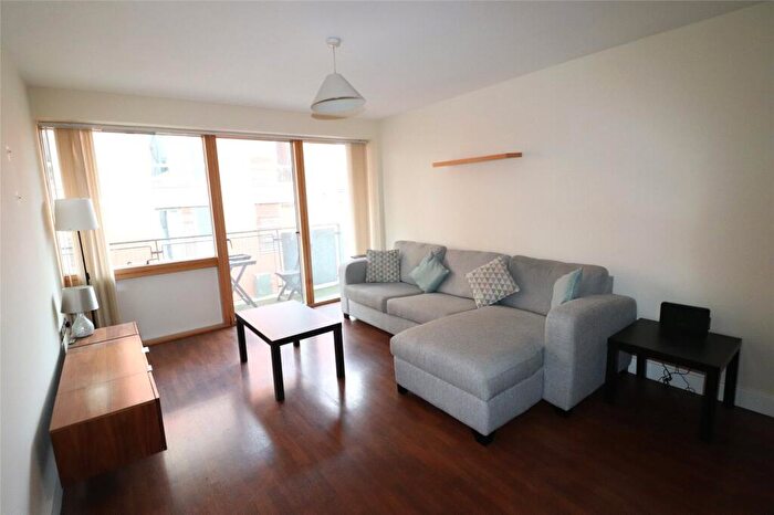 2 Bedroom Apartment For Sale In Sherborne Street, Birmingham, Birmingham, B16