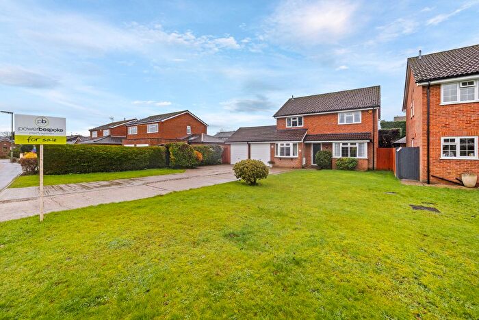 4 Bedroom Detached House For Sale In Ref: Sm - Wellington Way, Meath Green, RH6