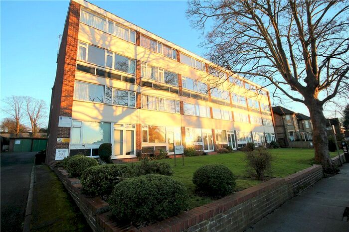 2 Bedroom Maisonette To Rent In Chatsworth Road, Croydon, CR0