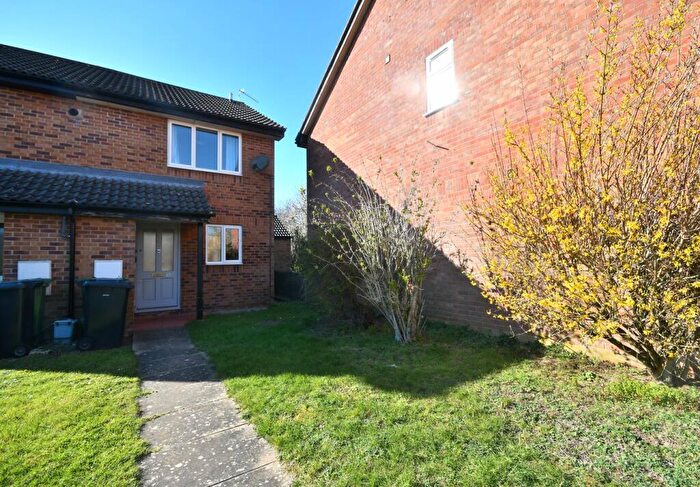 2 Bedroom Semi-Detached House For Sale In Tyndale, North Wootton, PE30