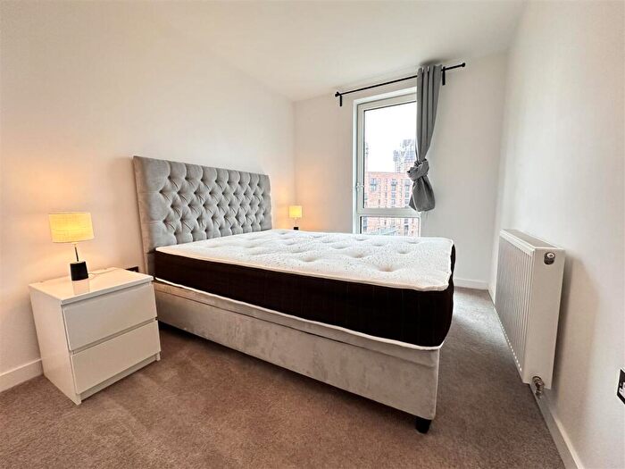 2 Bedroom Apartment For Sale In The Quarry, Middlewood Street, Salford, M5