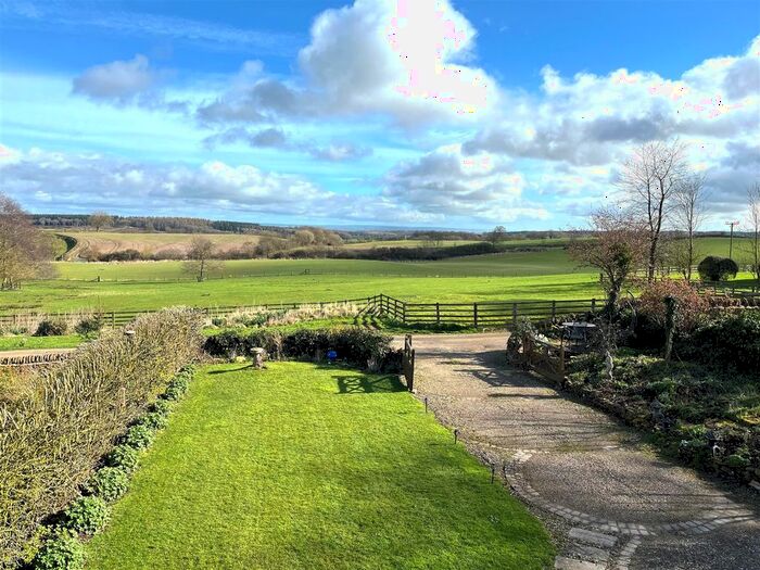 3 Bedroom Semi-Detached House For Sale In St. Georges Court, Scackleton, York, YO62