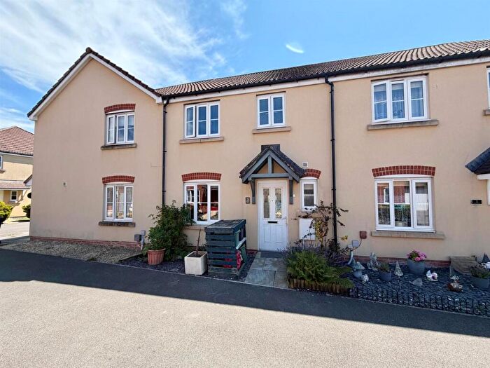 3 Bedroom Terraced House For Sale In Buckle Path, West Wick - Fab Design Home, BS24