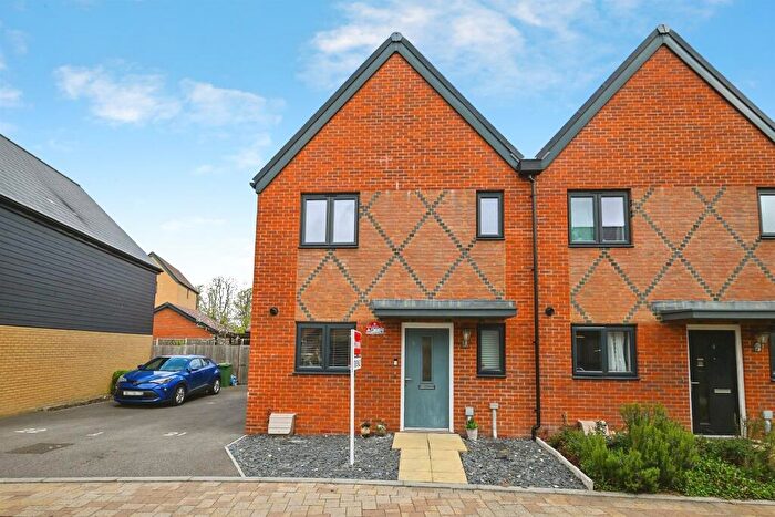 3 Bedroom Terraced House For Sale In Ruby Close, Langley, Maidstone, ME17