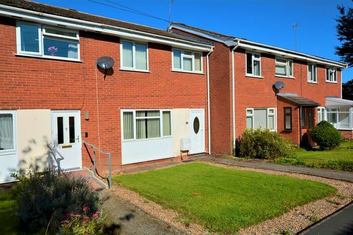 3 Bedroom Terraced House To Rent In Kings Court, Southwell, NG25