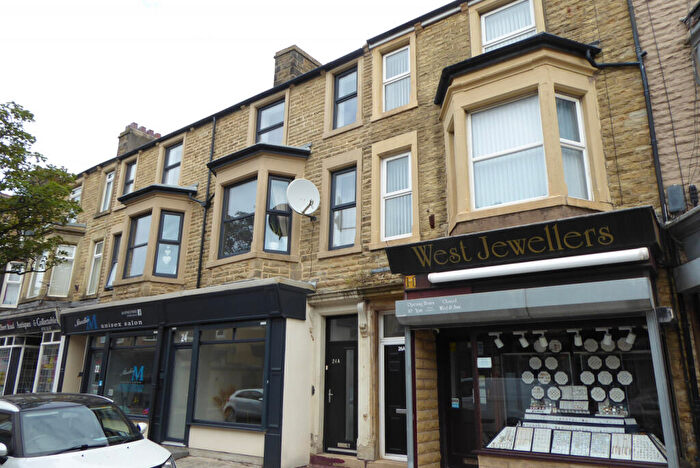 4 Bedroom Maisonette To Rent In Albert Road, Morecambe, LA4