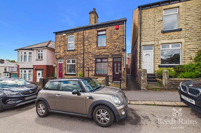 3 Bedroom Semi-Detached House To Rent In Garry Road, Sheffield, S6