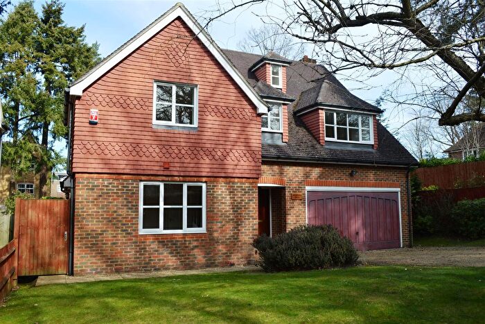 5 Bedroom Detached House To Rent In Pembroke Road, Woking, Surrey, GU22