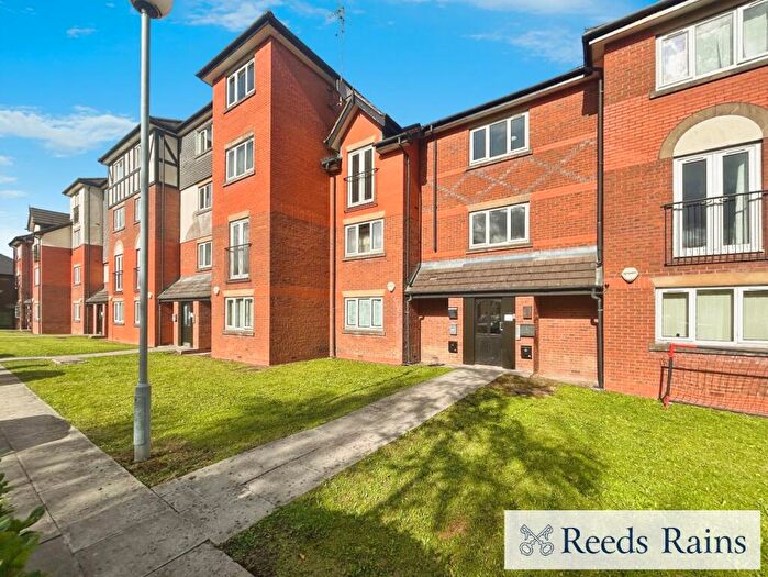 2 Bedroom Apartment For Sale In Collegiate Way, Swinton, Manchester, Greater Manchester, M27