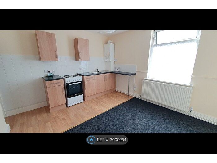 1 Bedroom Flat To Rent In Annesley Road, Hucknall, Nottingham, NG15
