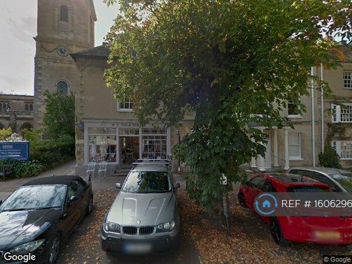 3 Bedroom Flat To Rent In Park Street, Oxon, OX20