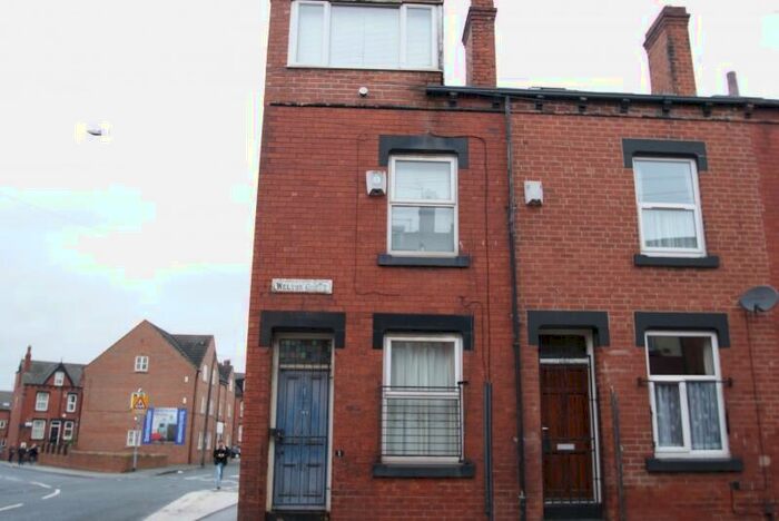 4 Bedroom End Of Terrace House To Rent In Welton Grove, Hyde Park, Leeds, LS6