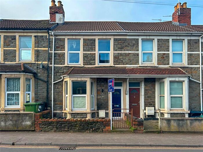 4 Bedroom End Of Terrace House To Rent In New Queen Street, Bristol, Somerset, BS15