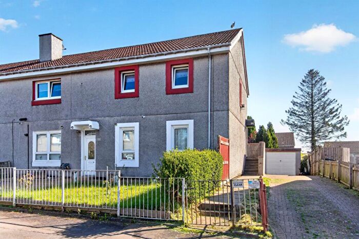 3 Bedroom Flat For Sale In Acredyke Road, Glasgow, G21