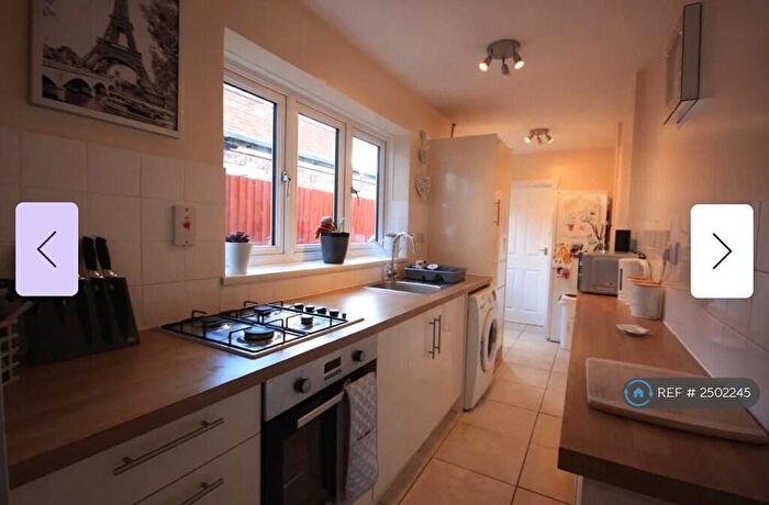 2 Bedroom Terraced House To Rent In Carr Street, Packmoor, Stoke-On-Trent, ST7