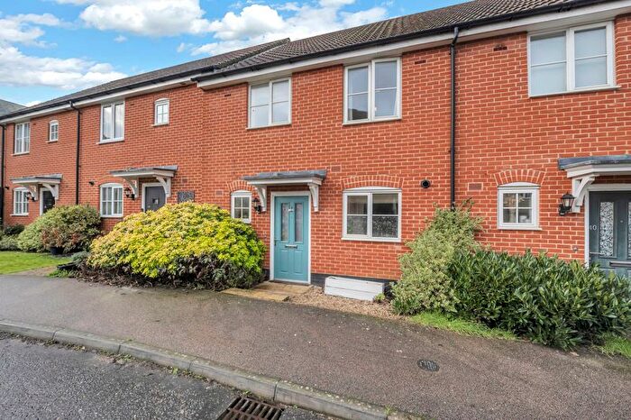3 Bedroom Terraced House For Sale In East Close, Bury St Edmunds, IP33