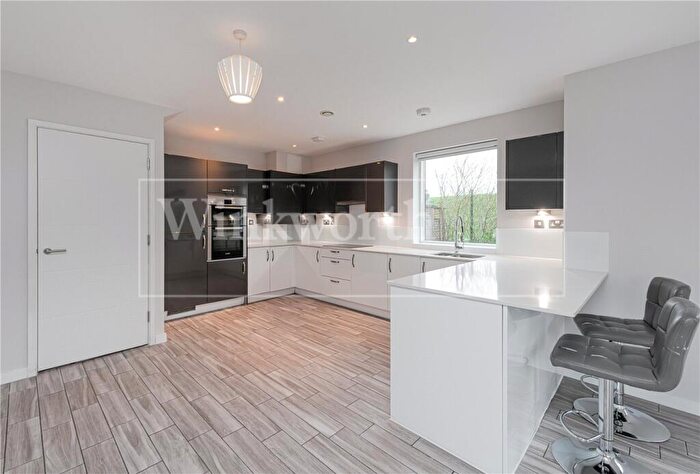 4 Bedroom Town House To Rent In Mark Twain Drive, London, NW2