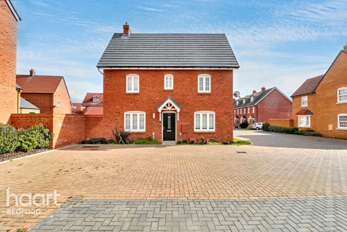 3 Bedroom Detached House To Rent In Ethelred Lane, Bedford, MK40