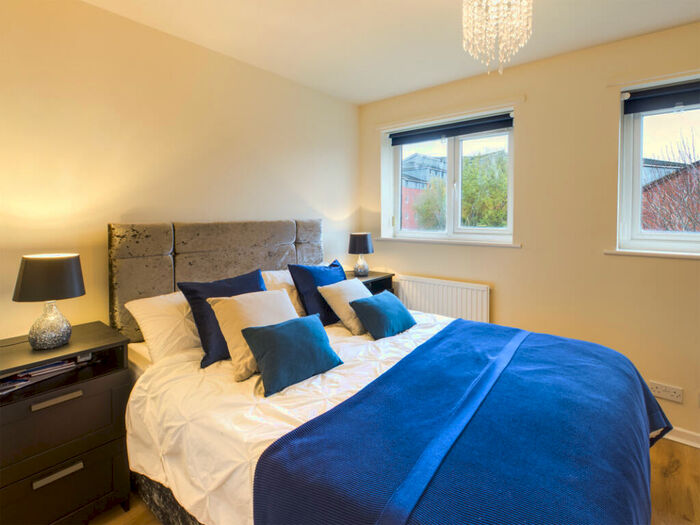 1 Bedroom Terraced House To Rent In Charles House, Salford, M6