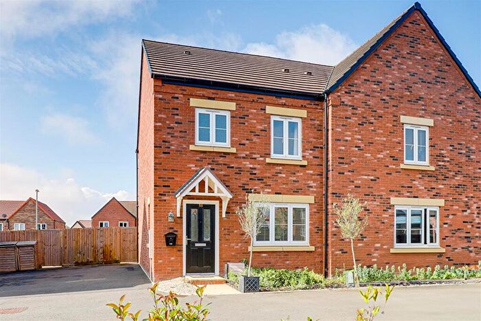 3 Bedroom Semi Detached House For Sale In Rose Way, Edwalton, Nottinghamshire, NG12