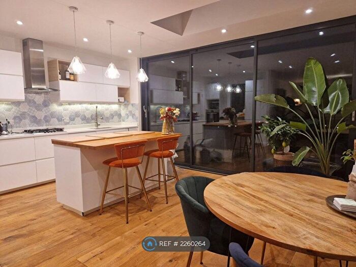 4 Bedroom Semi-Detached House To Rent In Ewelme Road, London, SE23