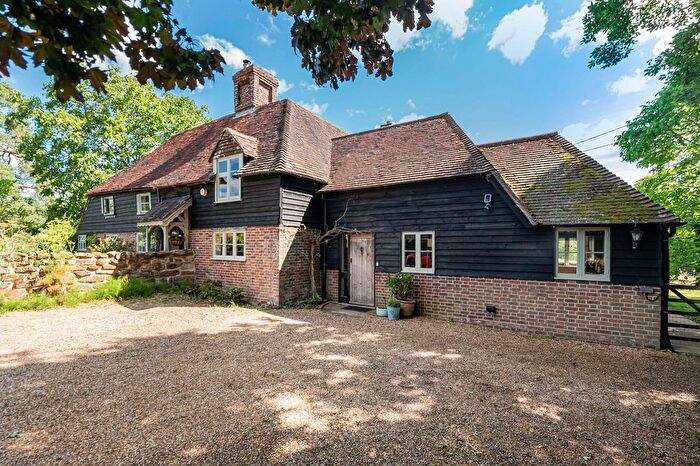 3 Bedroom Semi-detached House For Sale In Down Street, Nutley, TN22