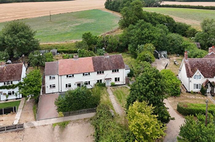 3 Bedroom Semi-Detached House For Sale In Moat Lane, Abbots Ripton, PE28