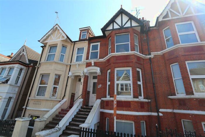 1 Bedroom Flat To Rent In Heygate Avenue, Southend-On-Sea, SS1